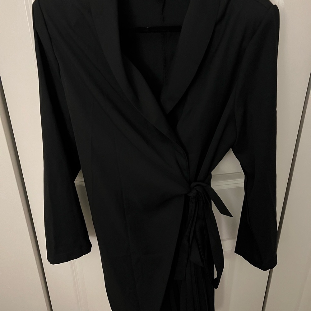 SHEIN Black Long Sleeve Dress
